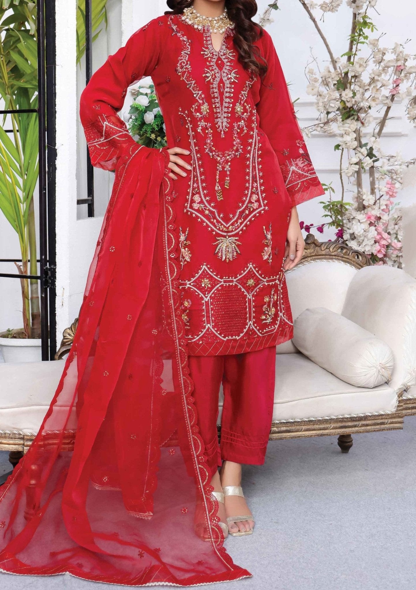 Bin Hameed Hadiya Heavy Embroidered Organza Dress - Small - 38